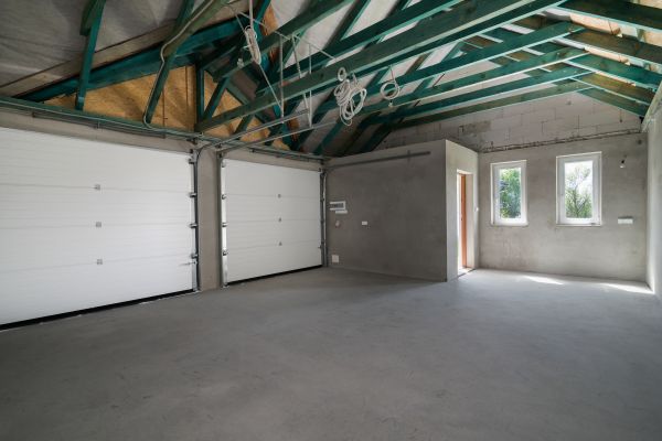 Garage Floor Concrete Repair Service in Huntsville